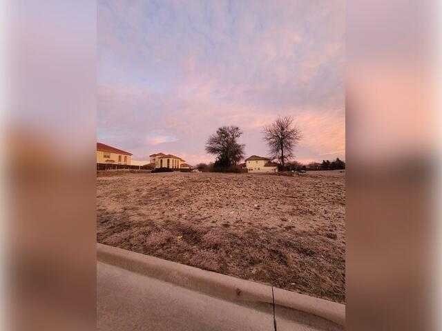 3909 Crescent Drive Richardson Texas United States, for Sale, residential,  , Orbit Realty Group