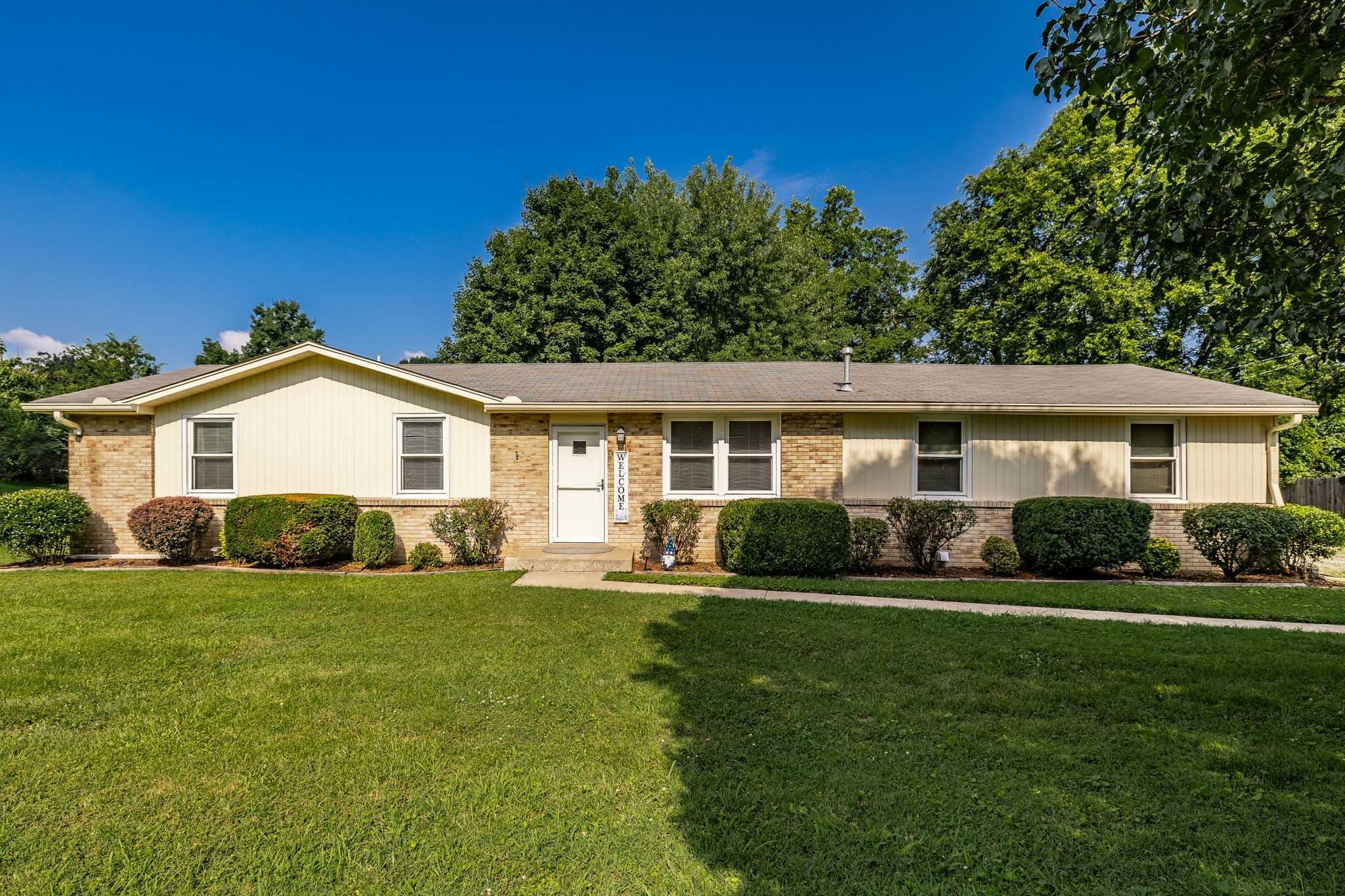 179 Gatone Dr Hendersonville Tennessee United States, for Sale, residential, Adam Hanes, LPT Realty