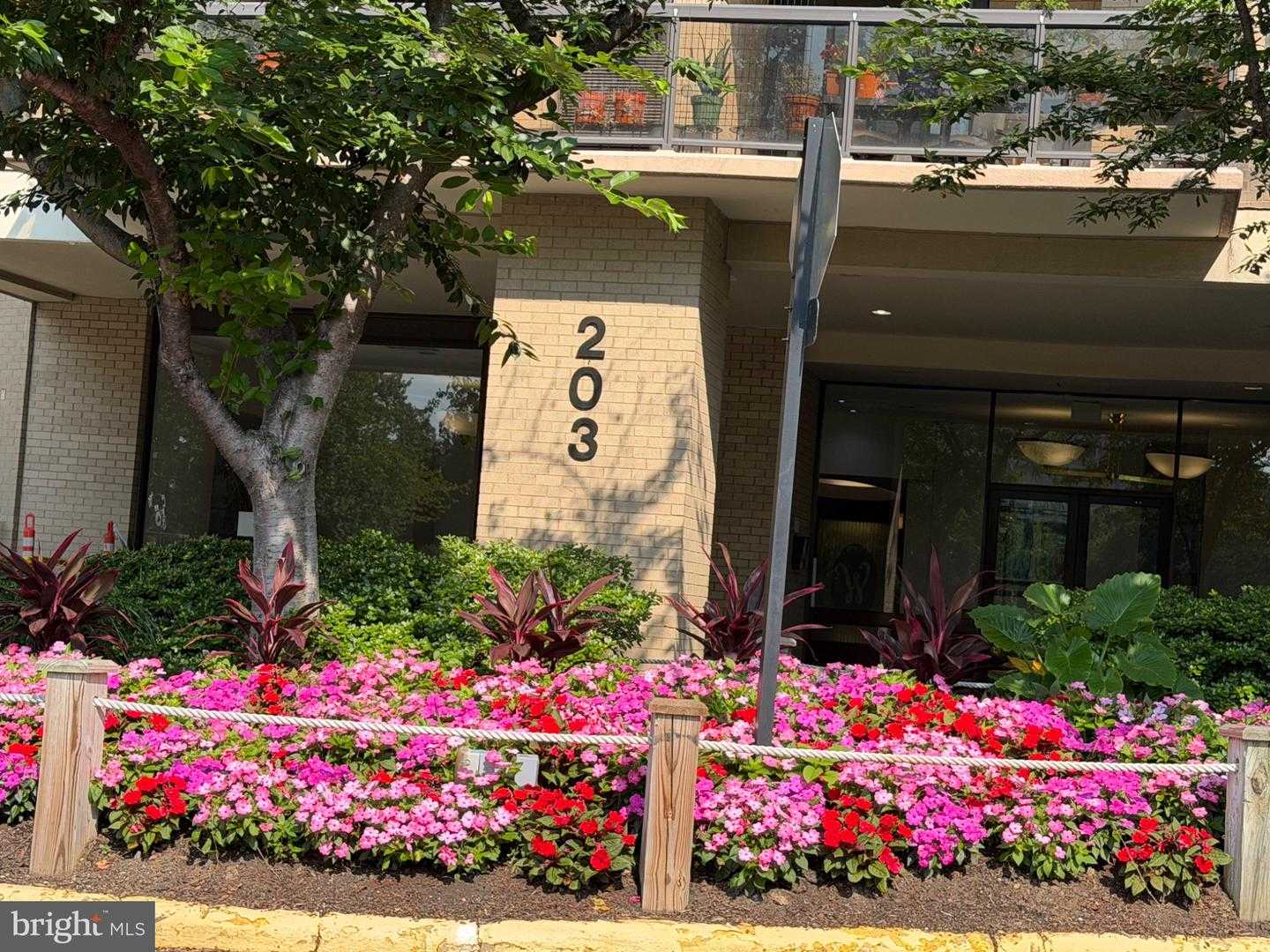 203 YOAKUM PARKWAY APT 920 Alexandria Virginia United States, for Sale, residential,  , The Holly Group
