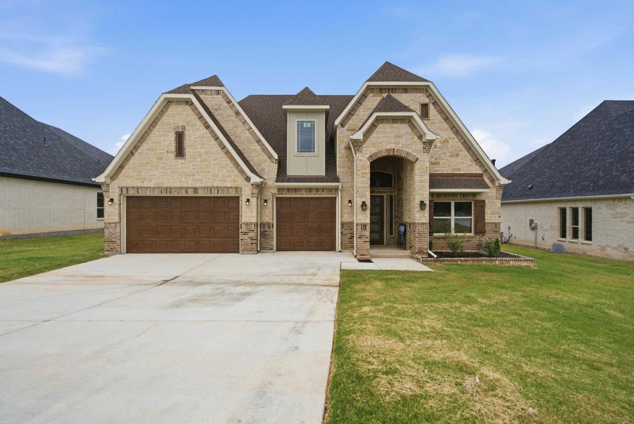 676 Jennings Lane Azle Texas United States, for Sale, residential,  , Superior Real Estate Group 