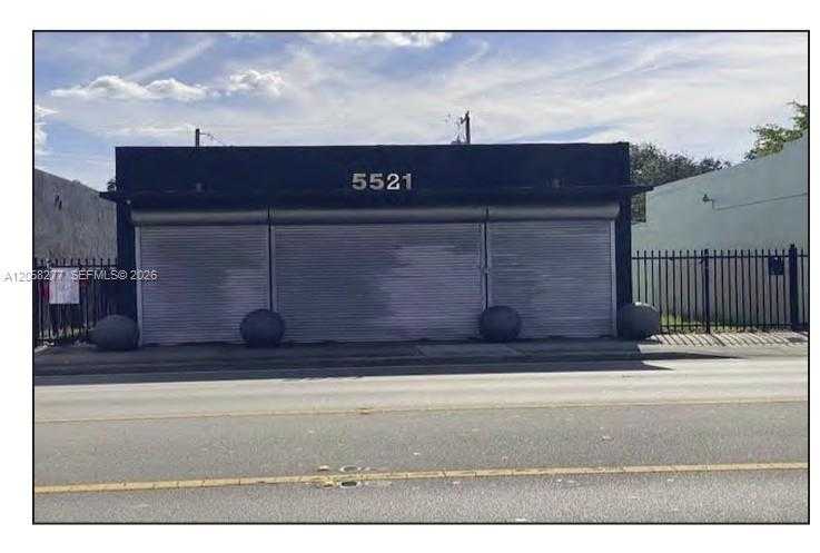 5521 NW 7th Ave Miami Florida United States, for Sale, commercial, Anna Oliver, Incom Example Demo Office