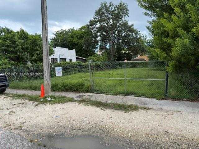 1036 NW 31st St Miami Florida United States, for Sale, commercial,  , INCOM OFFICE EXAMPLE