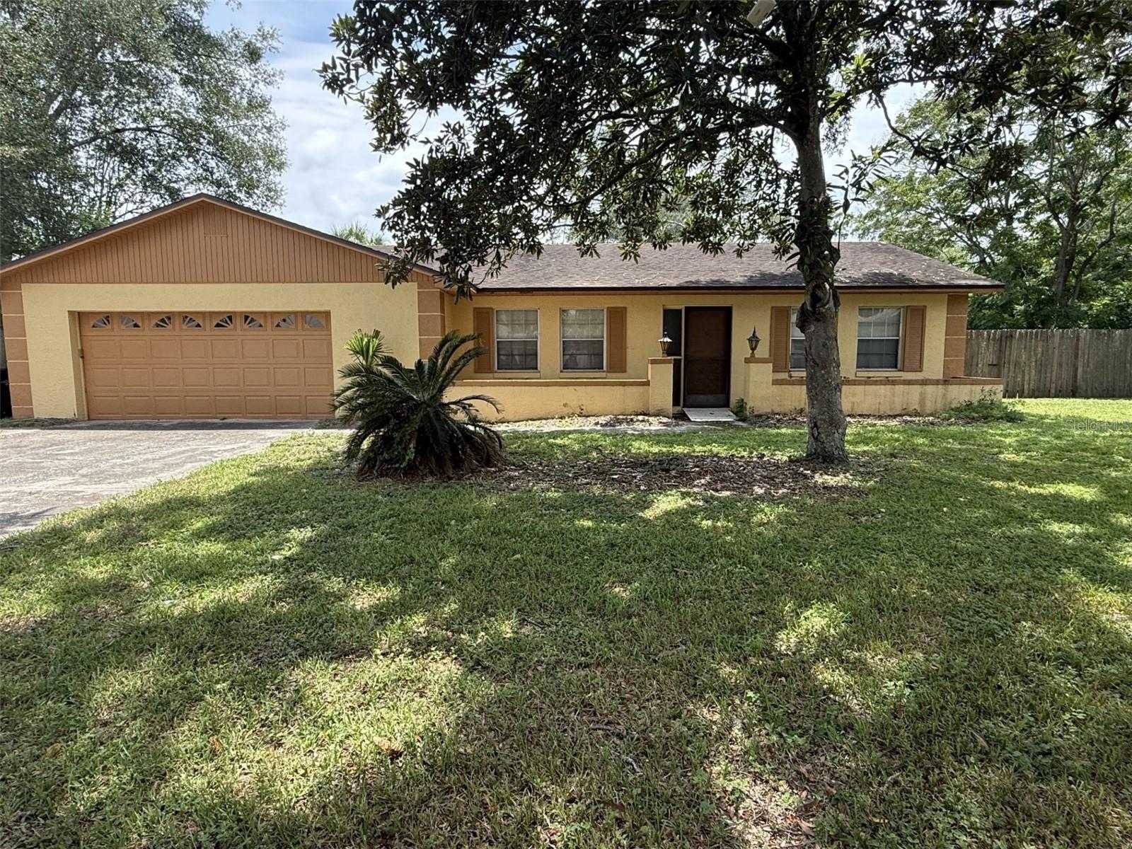 1016 CATHY DRIVE Altamonte Springs Florida United States, for Sale, residential, Zaira Mejia, Spaces & Styles Group