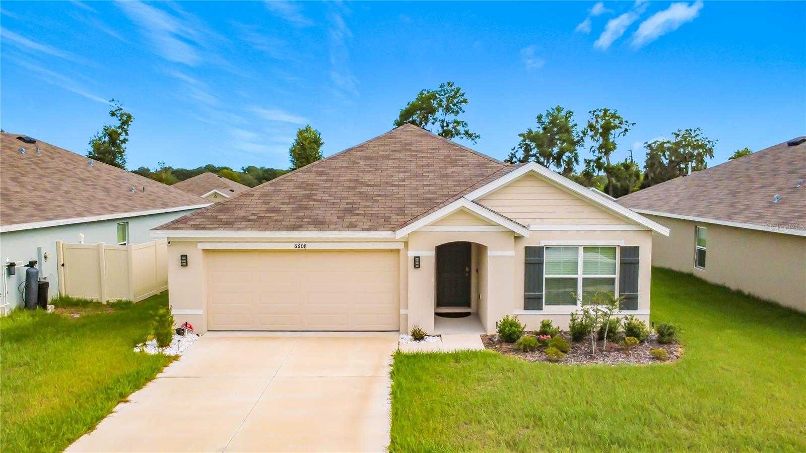 6608 SE 1ST LOOP Ocala Florida United States, for Rent, residential, Melissa Lebron, Re/Max Premier Realty