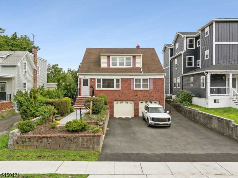 416 S Valley Rd  APT 2 City Of Orange Twp. New Jersey United States, for Rent, residential,  , Inspired Dream Real Estate