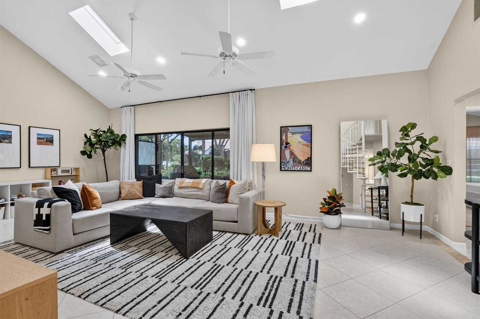 23309 WATER Circle Boca Raton Florida United States, for Sale, residential, Pierre J Denis, Realty 100