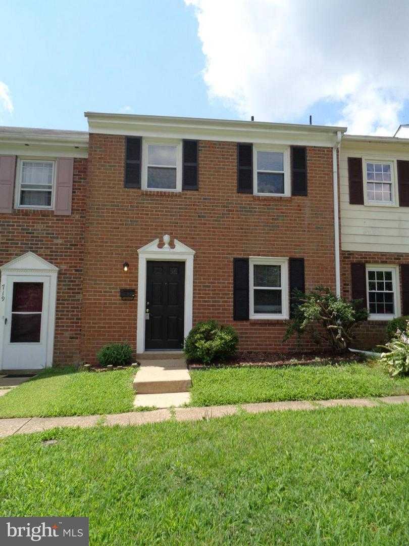721 OLDE GREENWICH CIRCLE Fredericksburg Virginia United States, for Rent, residential,  , The Holly Group