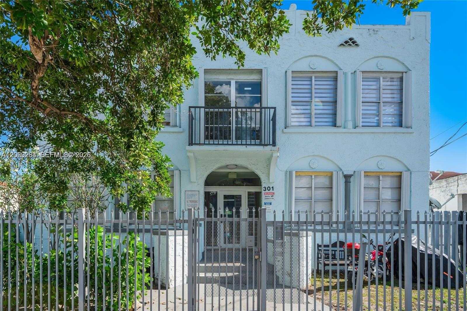 301 SW 10th Ave  APT 4 Miami Florida United States, for Rent, residential, Sandra Benkahla, The 305 Agency