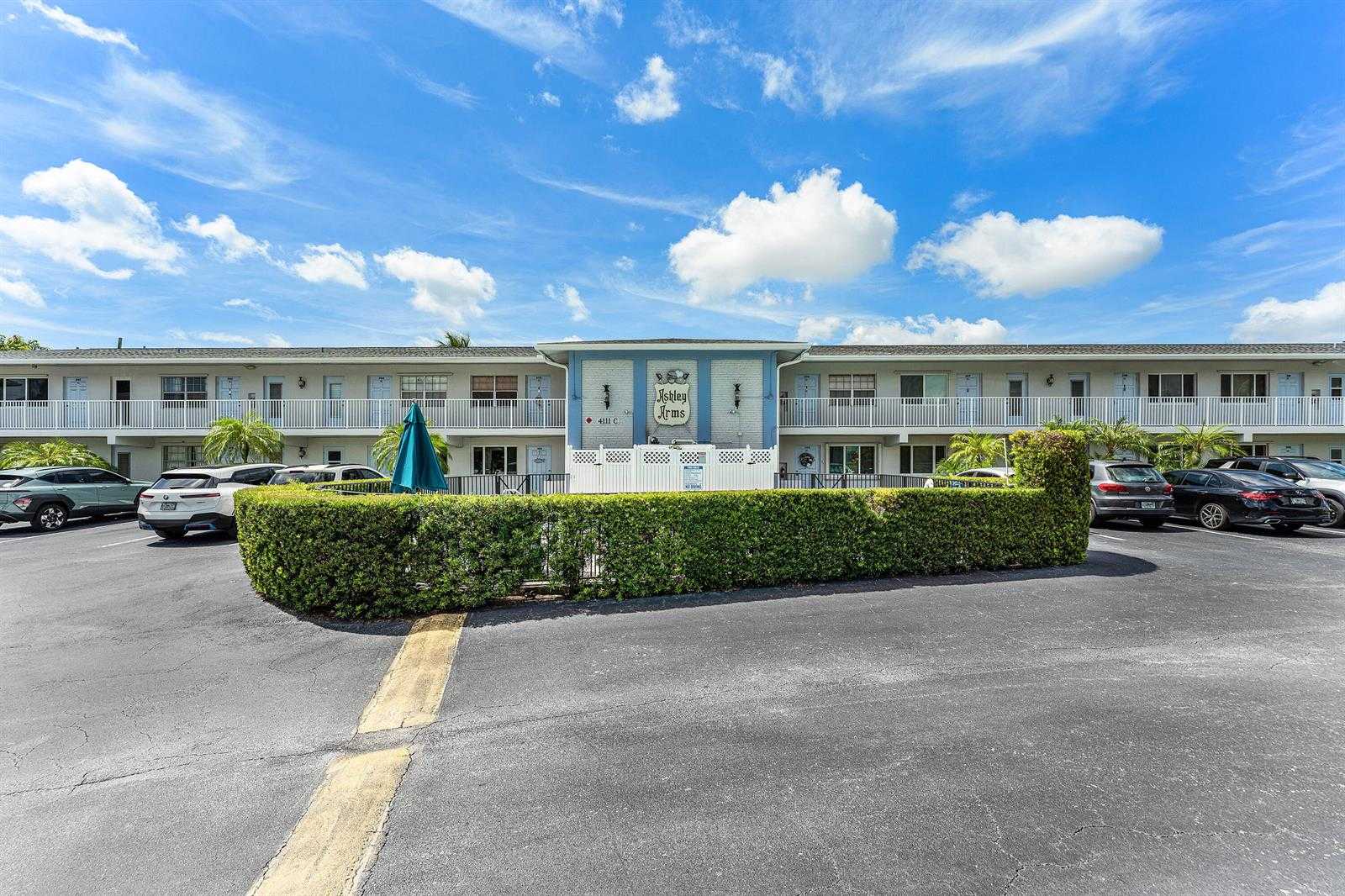 4111 NE 21st Way APT 204 Lighthouse Point Florida United States, for Rent, residential,  , D'Lux Real Estate Services, LLC