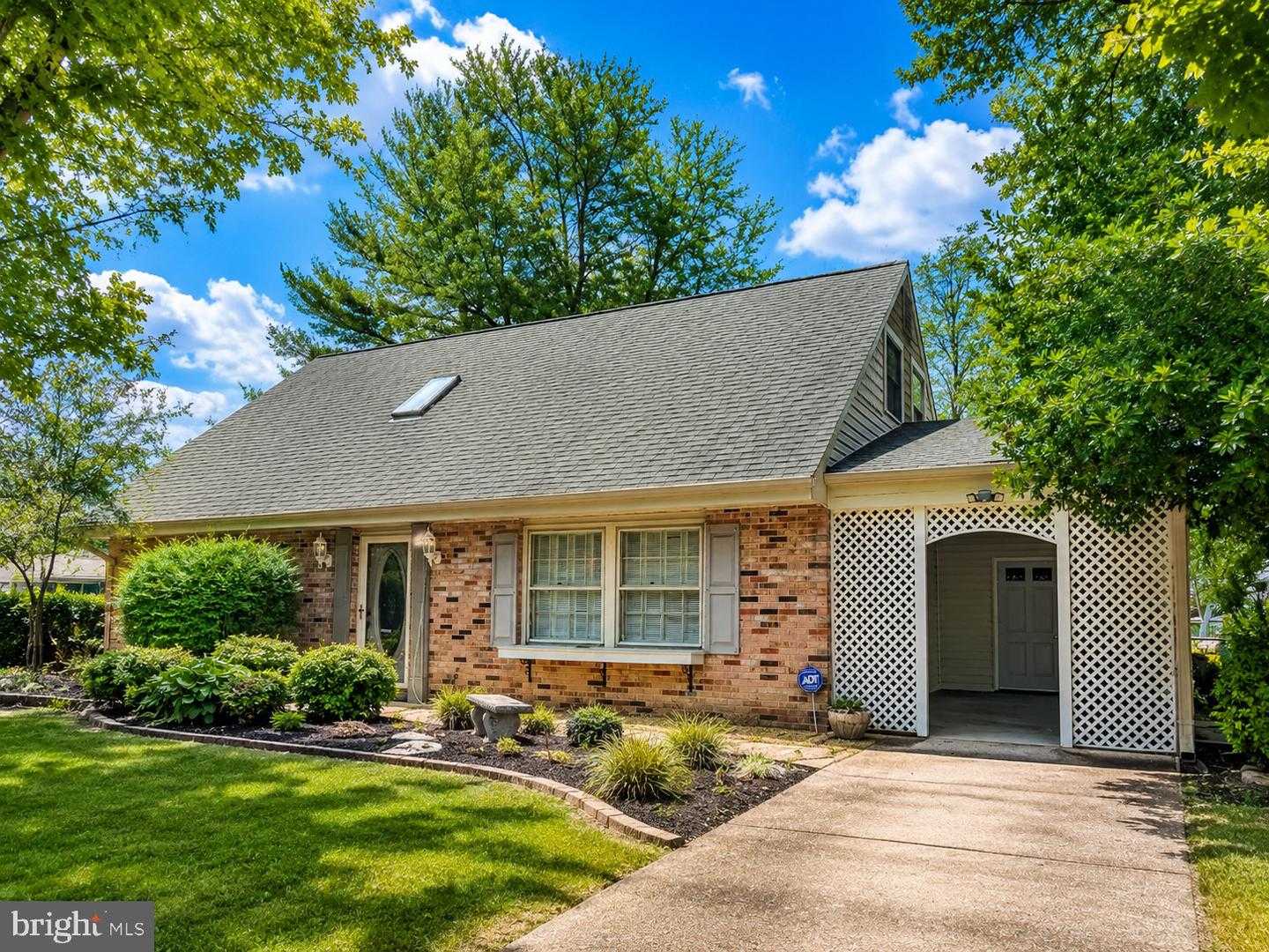 1014 STONE AVENUE Waldorf Maryland United States, for Sale, residential,  , Realty World Team One Properties