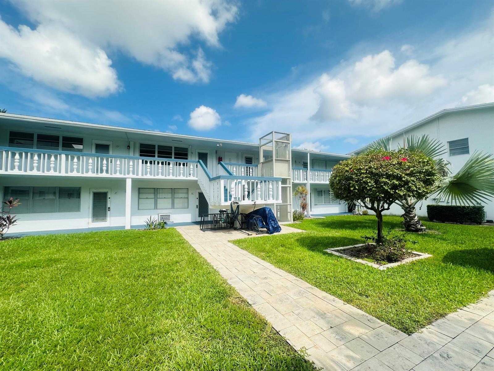 59 OAKRIDGE Deerfield Beach Florida United States, for Sale, residential,  , Phoenix Realtors LLC