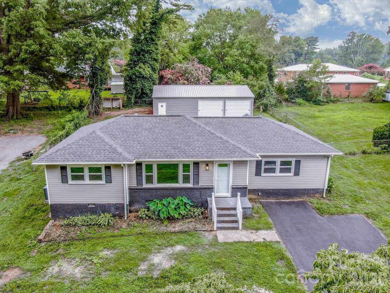 1317 Meadowbrook Circle Salisbury North Carolina United States, for Sale, residential, David Garofalo, Carolina4Sale Realty LLC