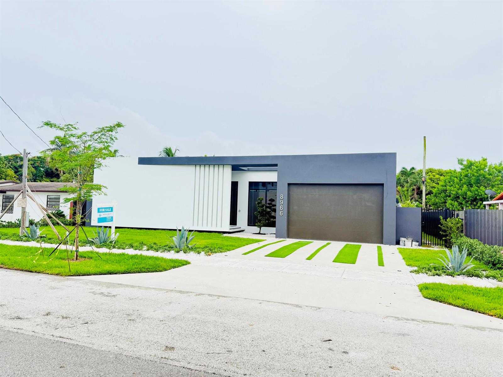 8966 SW 40th Terrace Miami Florida United States, for Sale, residential, Sandra Benkahla, The 305 Agency