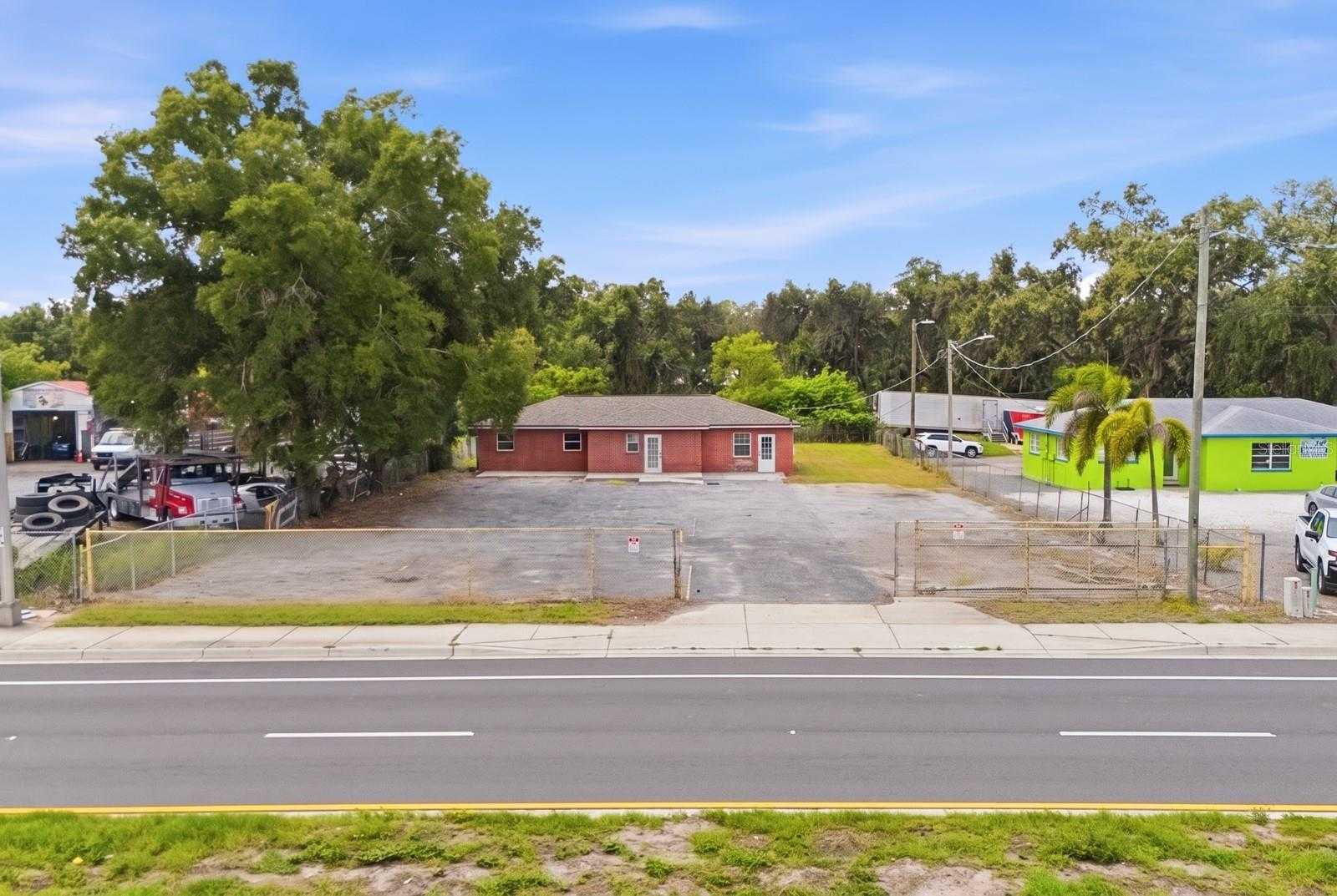 7113 CAUSEWAY BOULEVARD Tampa Florida United States, for Sale, commercial, Sunny Sidhu, RE/MAX Premier Group