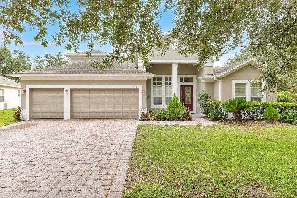 912 HIRE CIRCLE Ocoee Florida United States, for Sale, residential, Zaira Mejia, Spaces & Styles Group