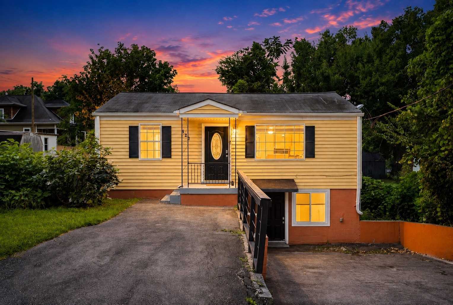 822 Douglas Ave Nashville Tennessee United States, for Sale, residential, Adam  Hanes, LPT Realty