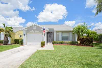 715 SE 22nd Ln , Homestead, Single-Family Home,  for sale, Real Estate Brokerage