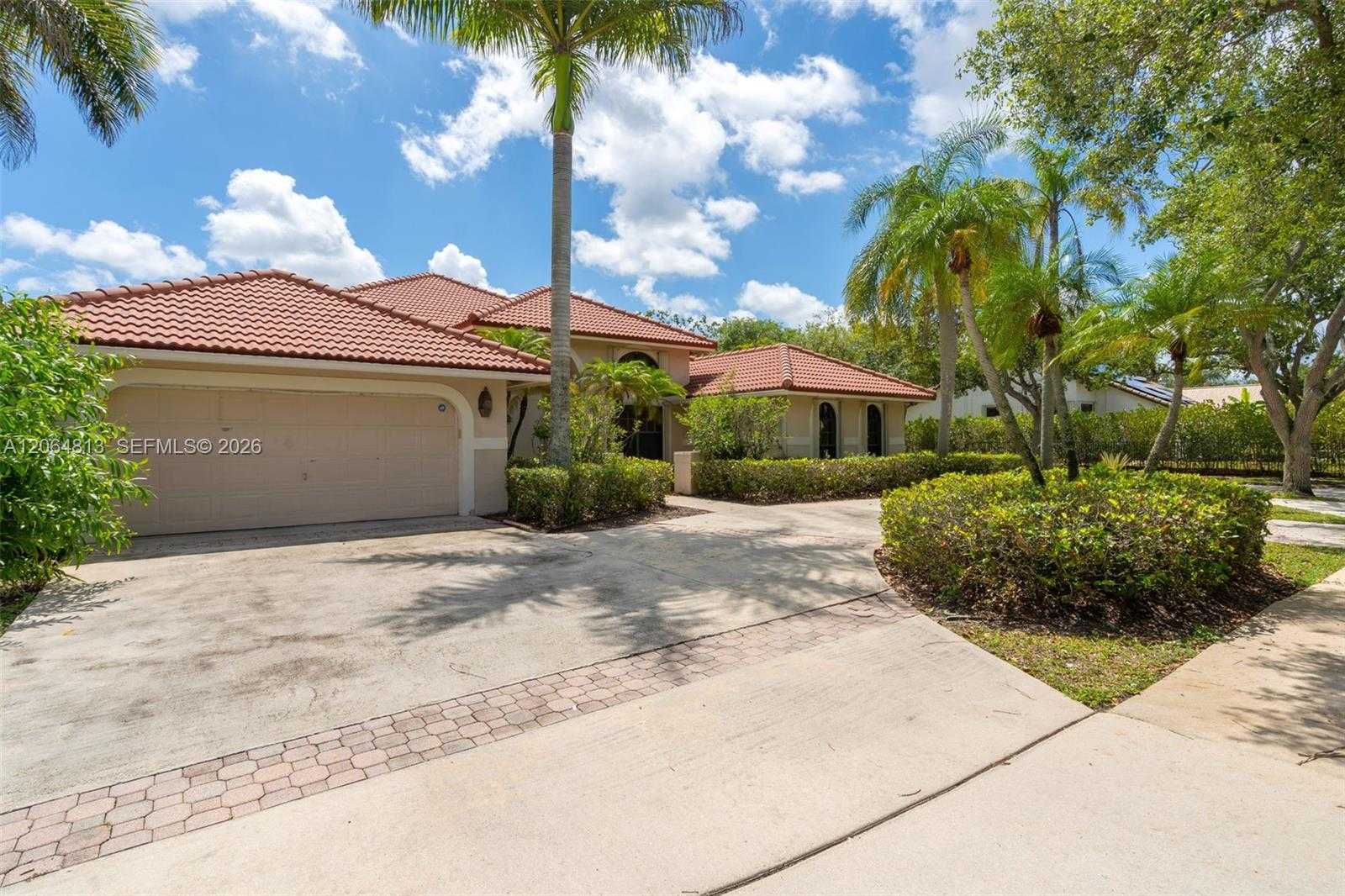1051 Deerpath Ct Weston Florida United States, for Sale, residential, Radmila Mandel, Florida Sky Realty Group