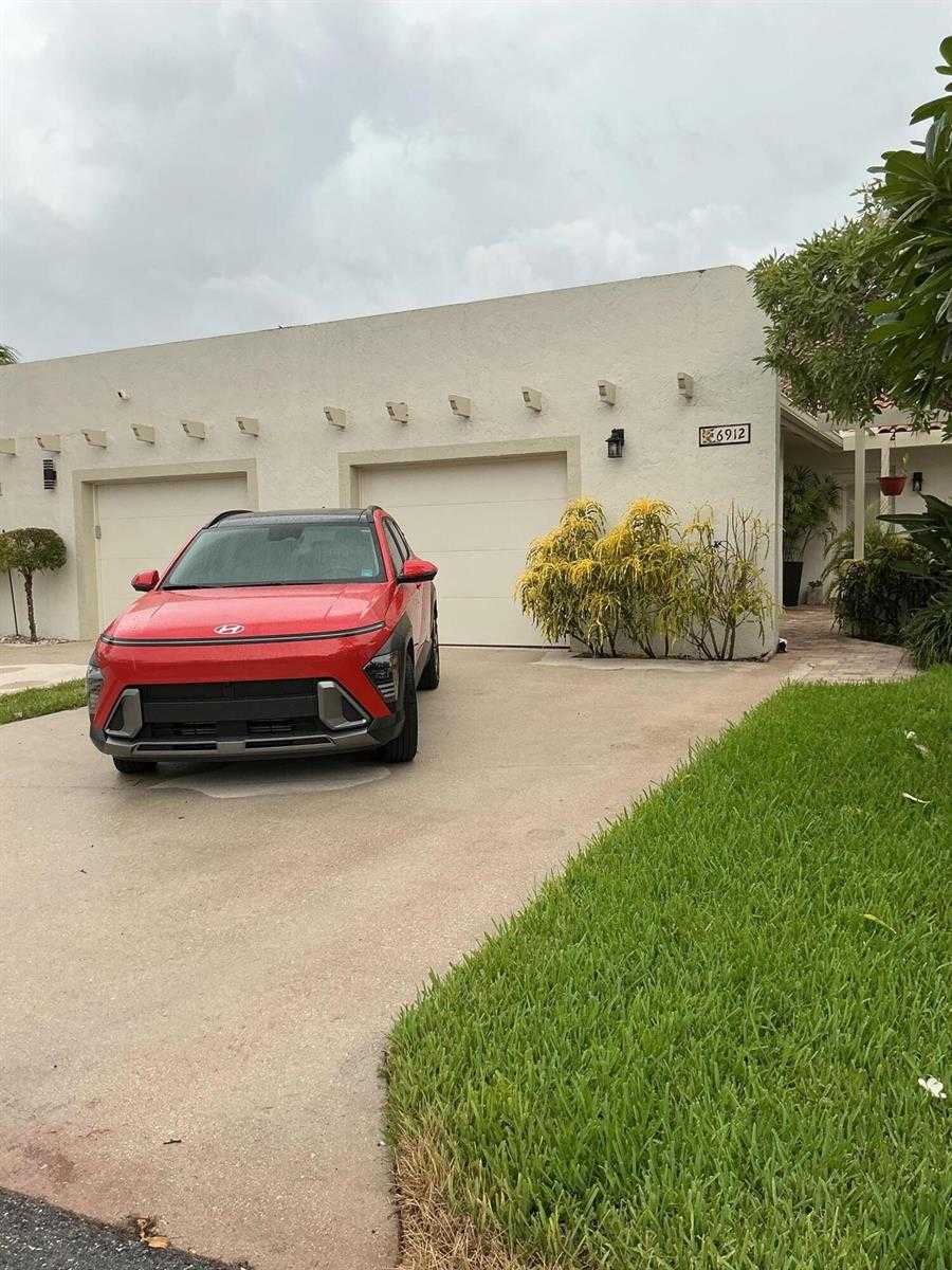 6912 BARBAROSSA Street Boca Raton Florida United States, for Sale, residential, Pierre J Denis, Realty 100