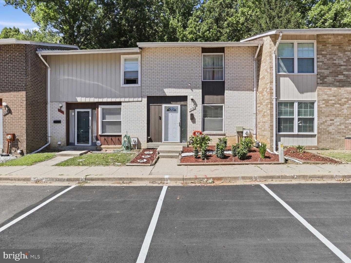 10169 CAMPUS WAY APT 16 Upper Marlboro Maryland United States, for Sale, residential,  , Velocity Real Estate 