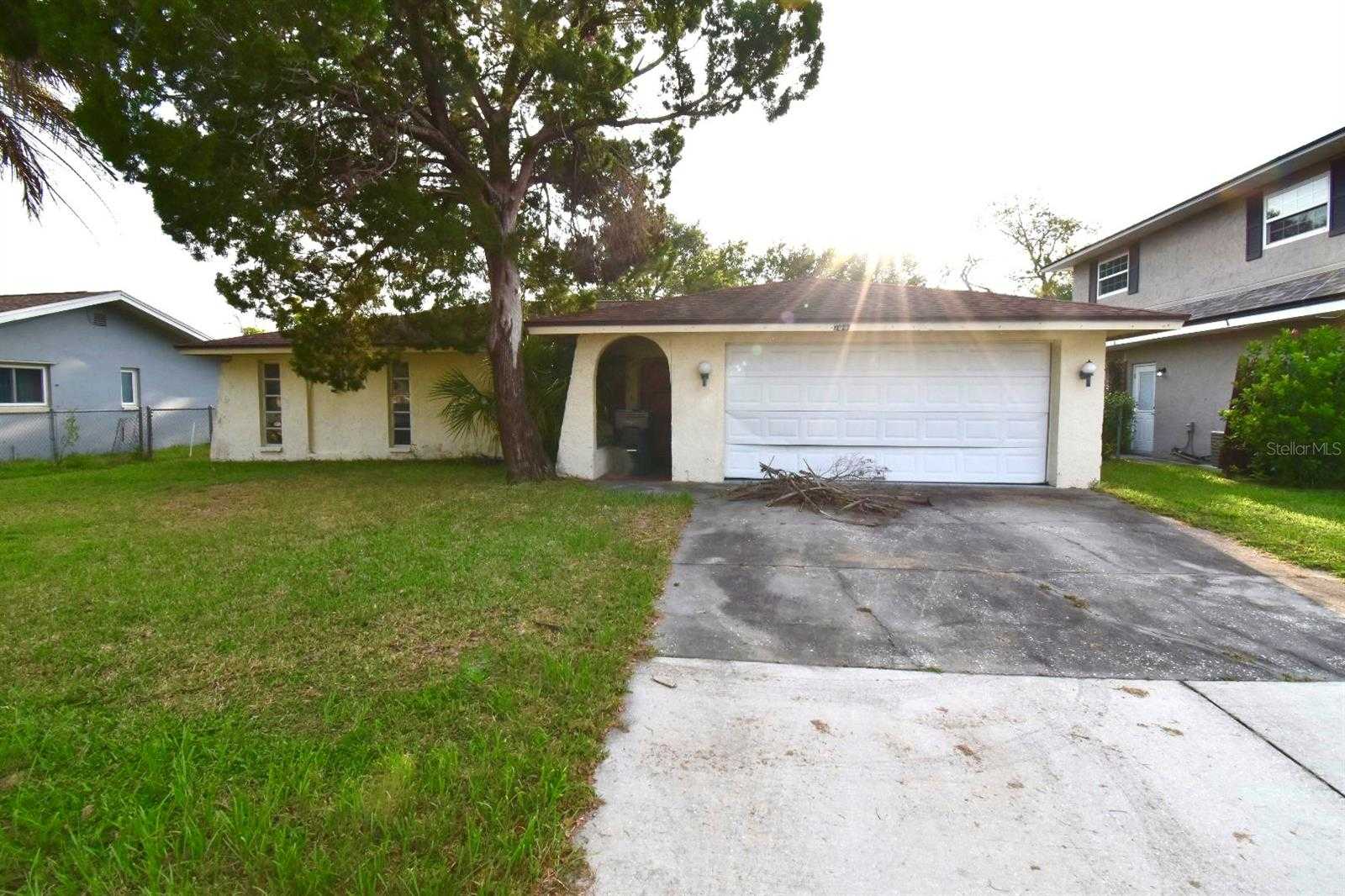 704 LEMONWOOD DRIVE Oldsmar Florida United States, for Sale, residential, Tony Quevedo , Kokopelli Real Estate