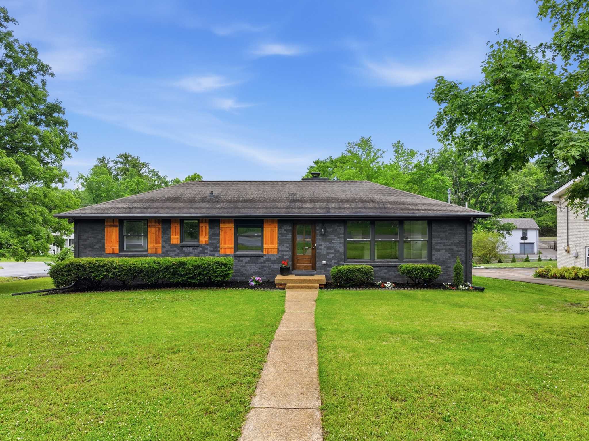 201 Overcrest Ct Nashville Tennessee United States, for Sale, residential, Adam Hanes, LPT Realty