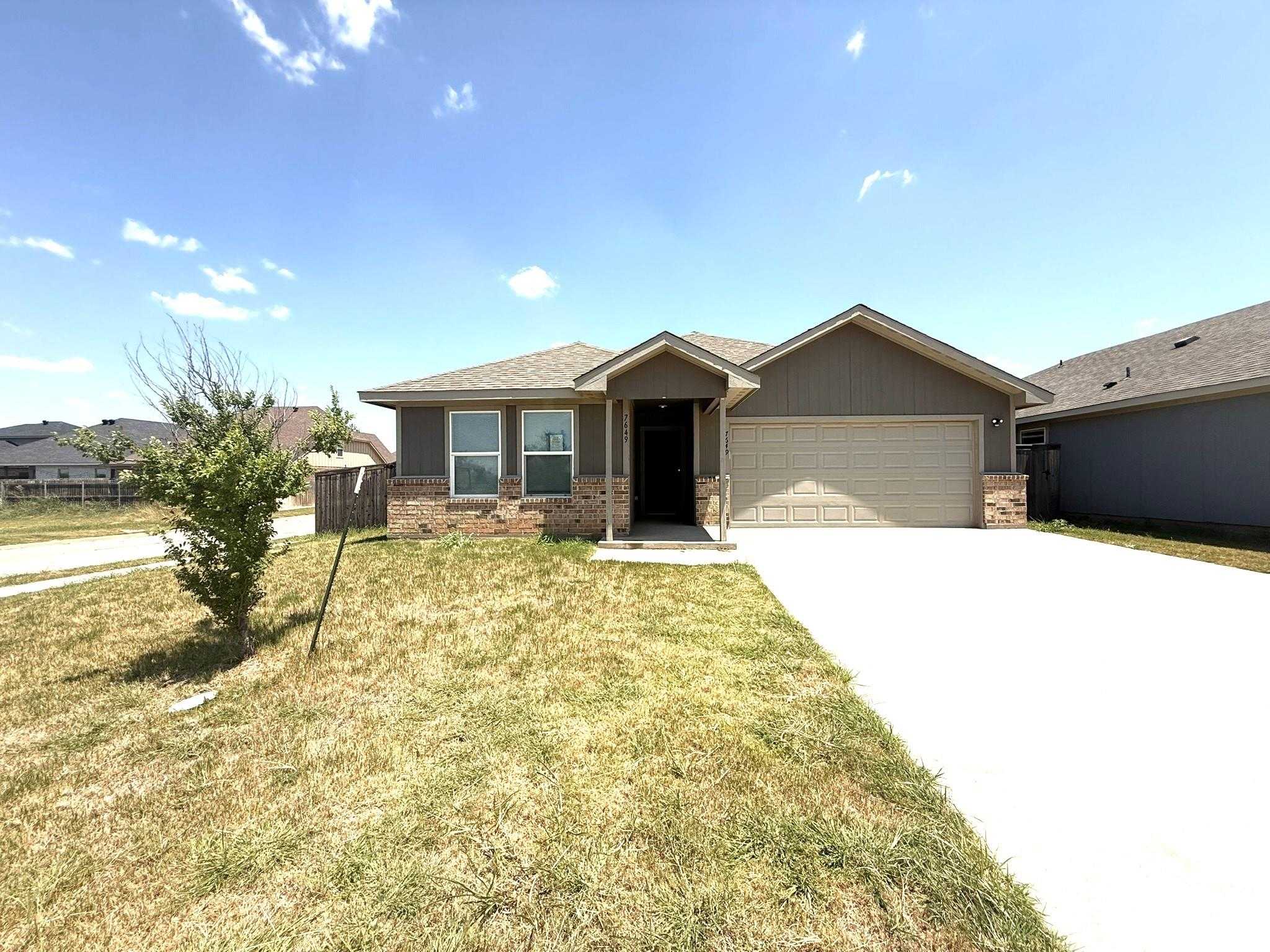 7649 Vineyard Drive Abilene Texas United States, Sale Pending, residential, Ronald Harmon, TriWest, Realtors