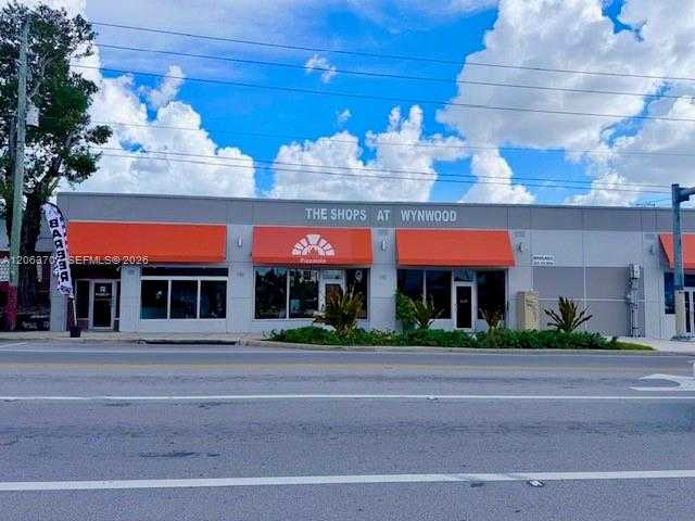 190 NW 36th St Miami Florida United States, for Sale, commercial,  , INCOM OFFICE EXAMPLE