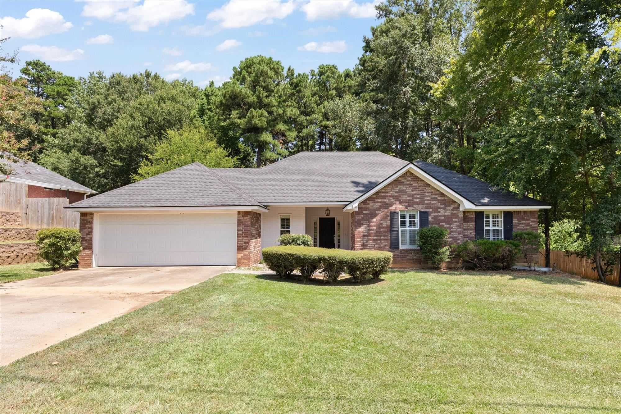 156 Oak Ridge Lane Longview Texas United States, for Sale, residential,  , Drake Chapman Real Estate, Brokerage