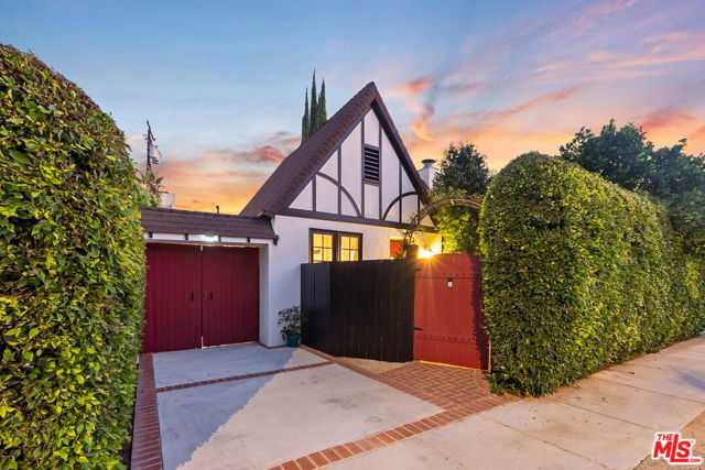 8818 Rosewood Avenue West Hollywood California United States, for Sale, residential, Daniil Gorkov, Beverly & Co.