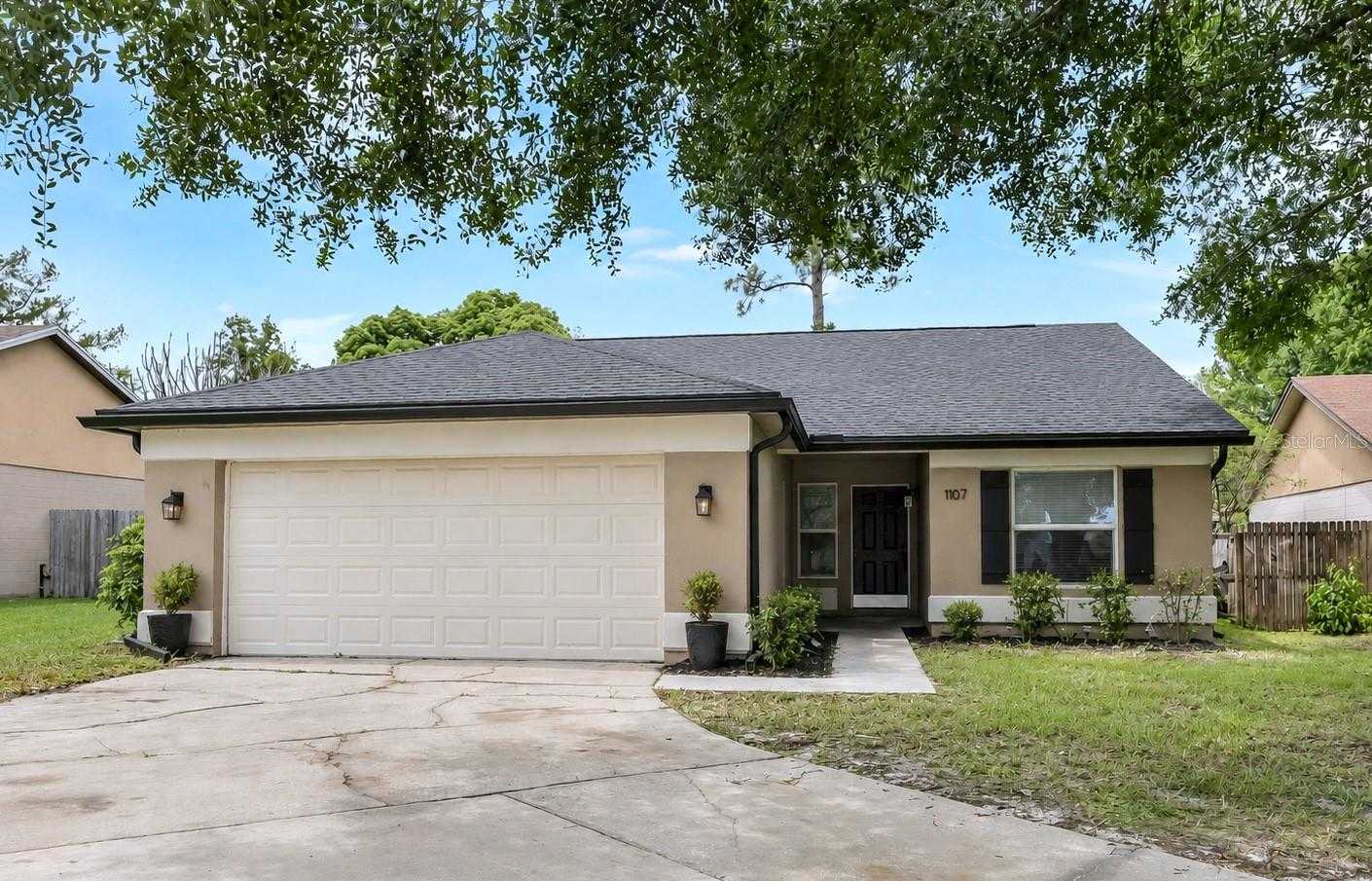 1107 COVINGTON STREET Oviedo Florida United States, for Sale, residential, Fritz Wardlow, HomeSmart