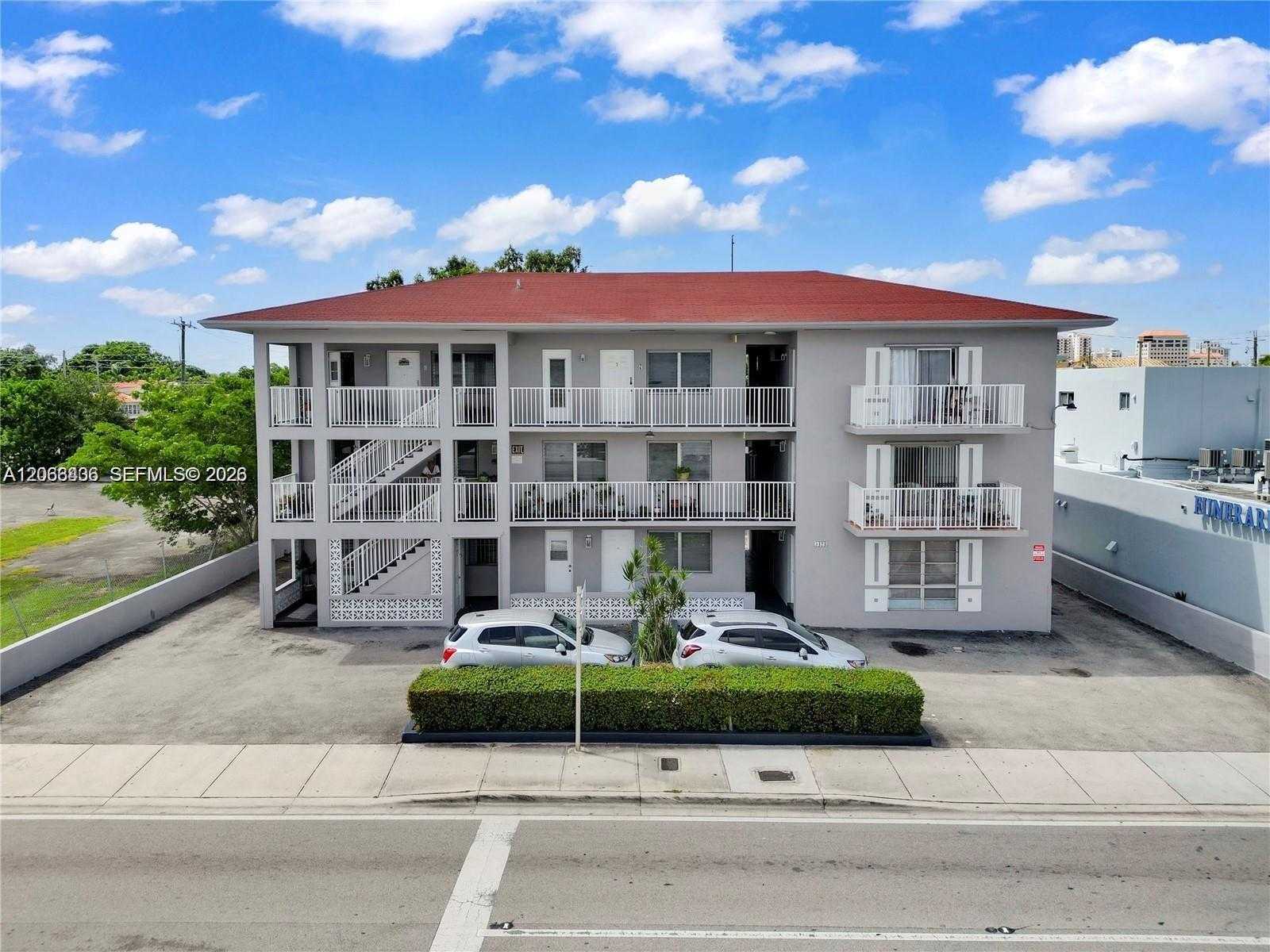 3424 W Flagler St  APT 4 Miami Florida United States, for Rent, residential, Sandra Benkahla, The 305 Agency