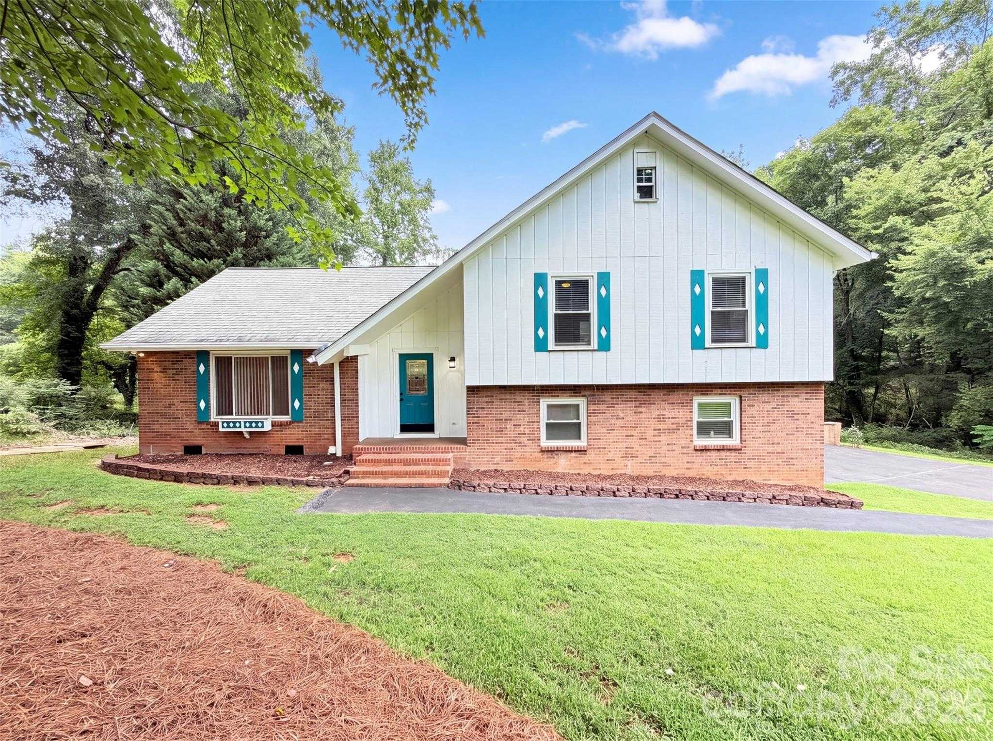 4600 Carving Tree Drive Charlotte North Carolina United States, for Sale, residential, William (Will) Owens , South Charlotte Properties