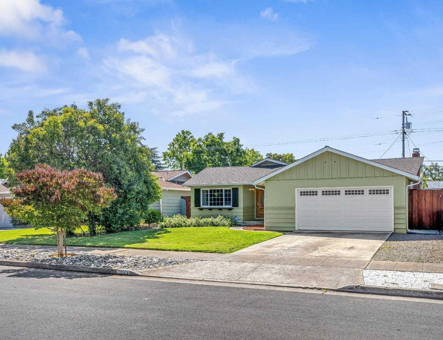 1832 Calistoga DR San Jose California United States, for Sale, residential, Jocelyn Fischer, InCom Sample Brokerage