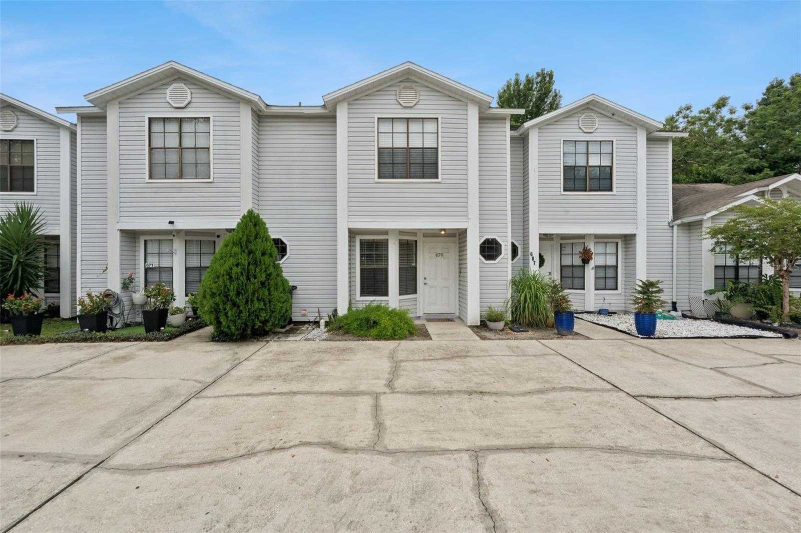 679 CLEMSON DRIVE Altamonte Springs Florida United States, for Sale, residential, Zaira Mejia, Spaces & Styles Group