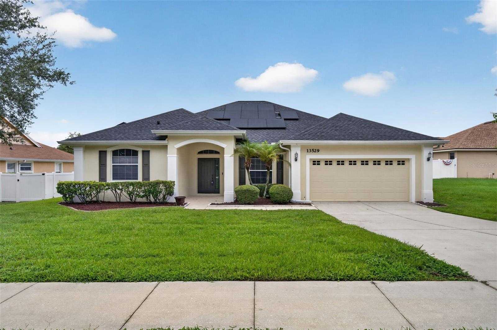 13529 VIA ROMA CIRCLE Clermont Florida United States, for Sale, residential, Zaira Mejia, Spaces & Styles Group