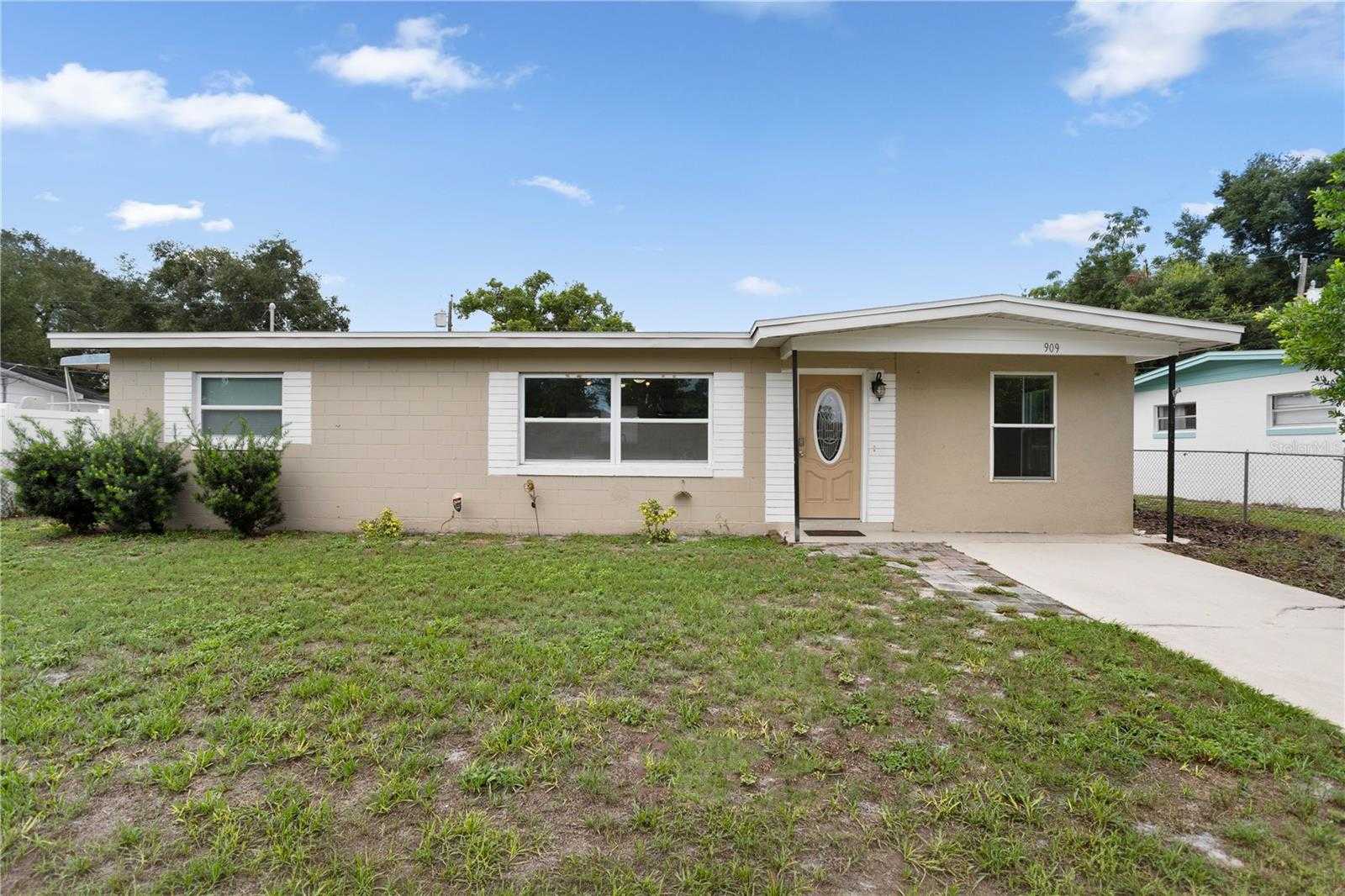 909 URSULA STREET Ocoee Florida United States, for Sale, residential, Zaira Mejia, Spaces & Styles Group