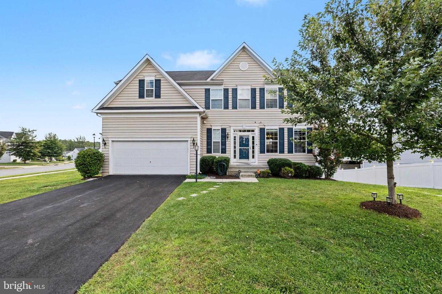 15801 AERIAL VIEW ROAD Woodbridge Virginia United States, for Sale, residential,  , The Holly Group