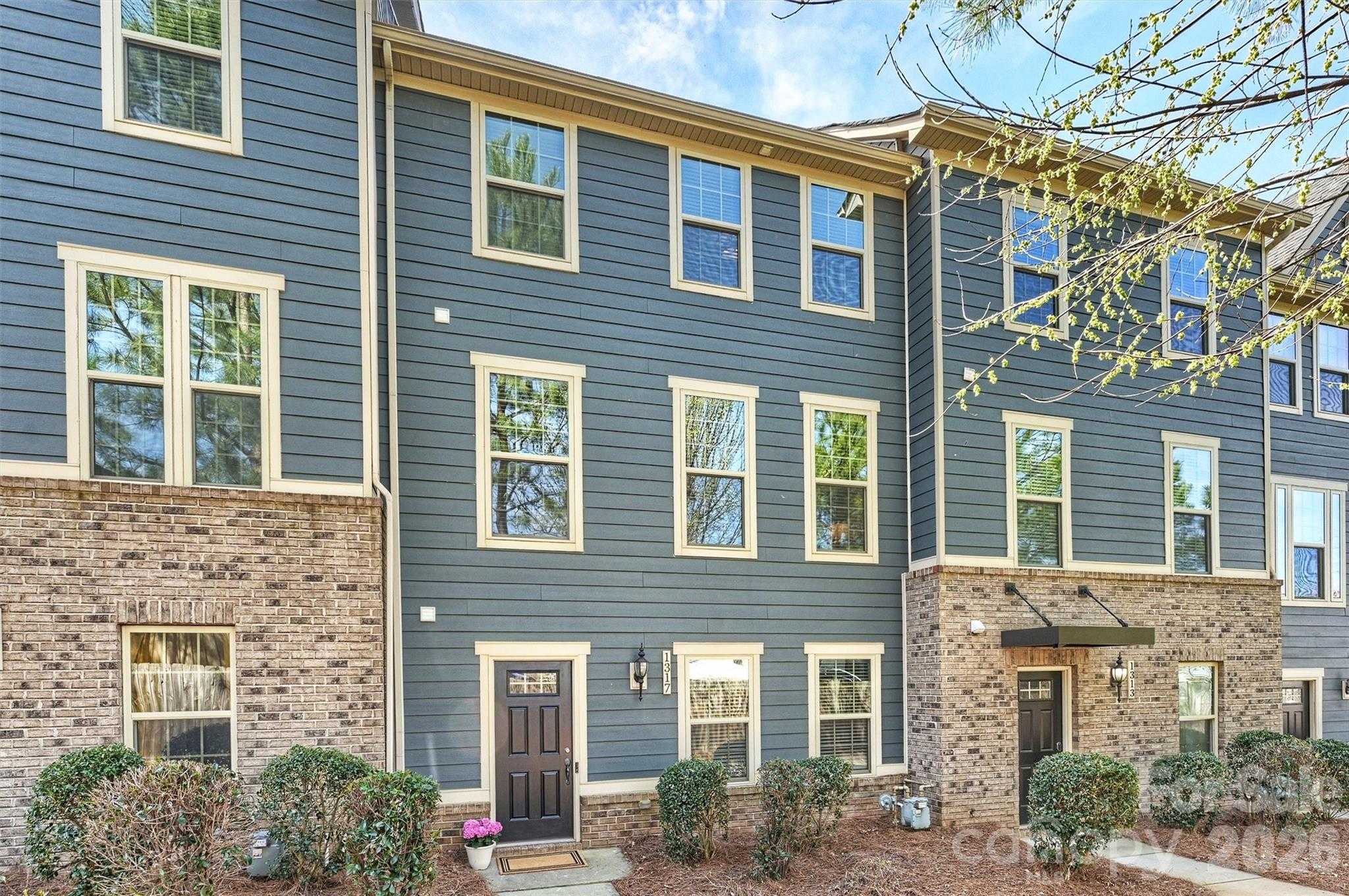 1317 Queen Lyon Court Charlotte North Carolina United States, for Sale, residential, Kristen Haynes, New Home Buyers Brokers / Realty Pros