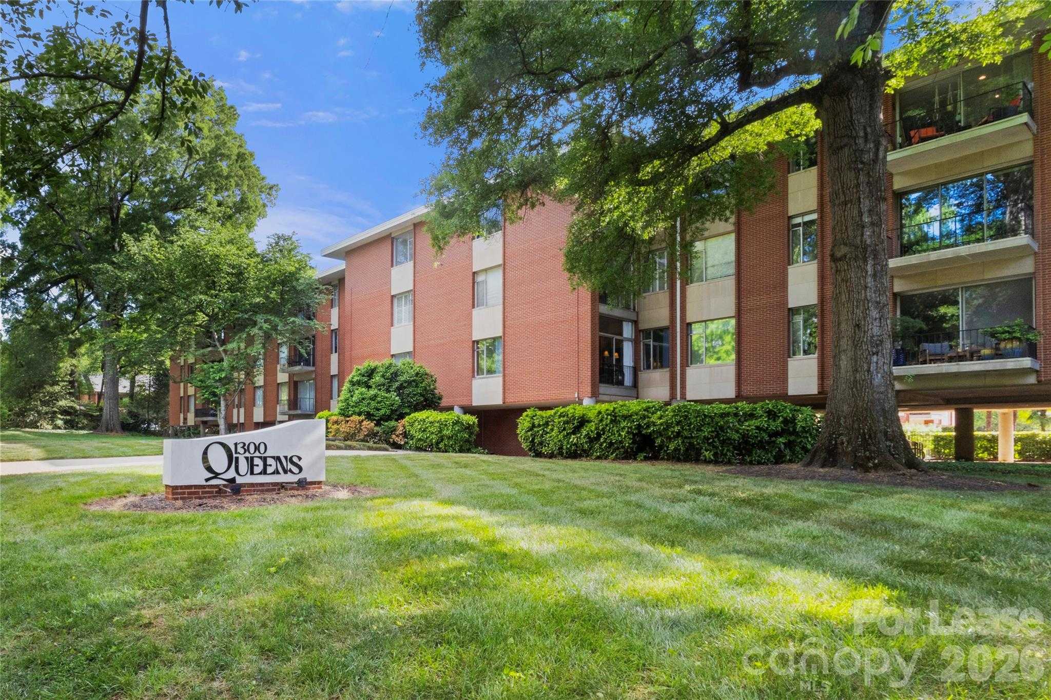1300 Queens Road APT 309 Charlotte North Carolina United States, for Rent, residential, Kristen Haynes, New Home Buyers Brokers / Realty Pros