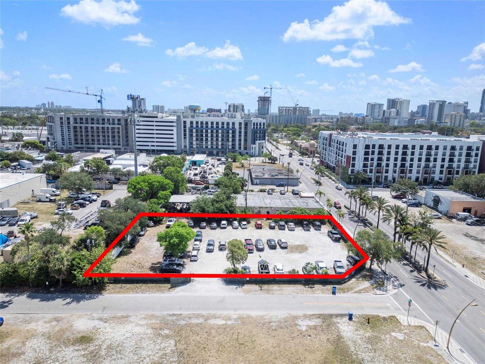 606 NW 8th Avenue Fort Lauderdale Florida United States, for Sale, commercial,  , Phoenix Realtors LLC