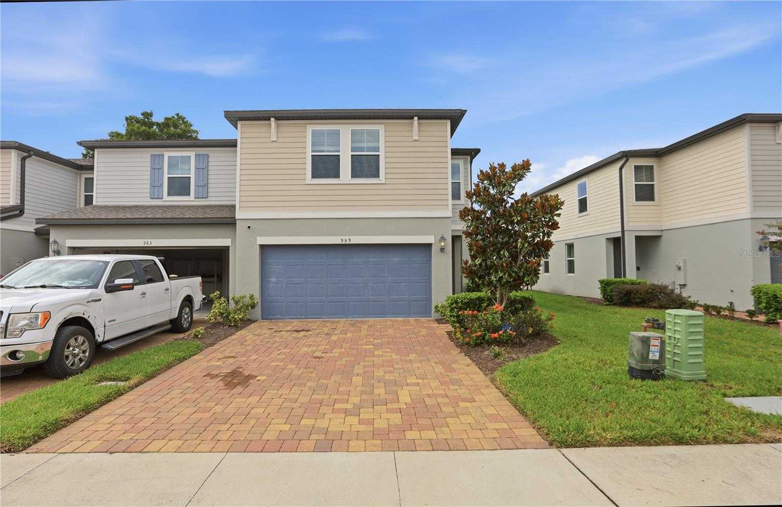 959 ROBIN HOLLY STREET Ocoee Florida United States, for Sale, residential, Zaira Mejia, Spaces & Styles Group