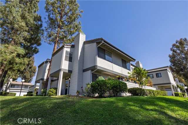 6491 Twin Circle Lane APT 5 Simi Valley California United States, for Sale, residential, Debi Durzi, Pinnacle Estate Properties, Inc.