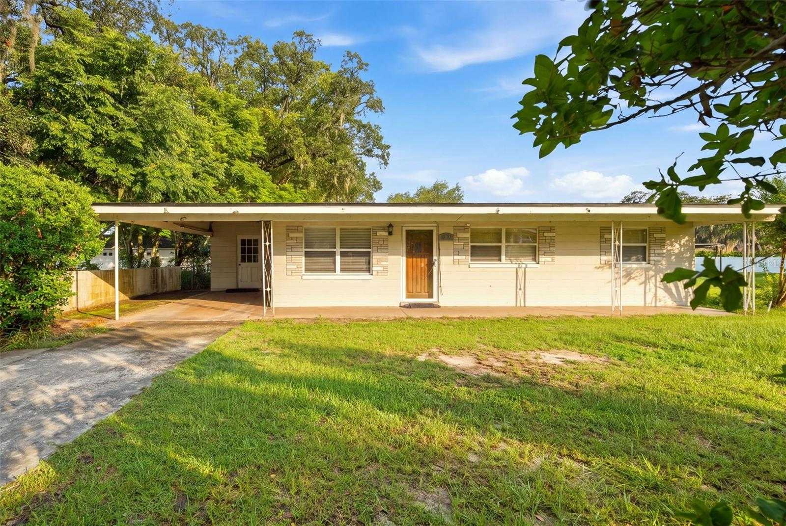 452 OAKHURST STREET Altamonte Springs Florida United States, for Sale, residential, Zaira Mejia, Spaces & Styles Group