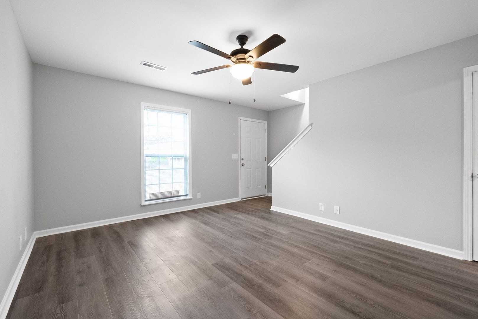 358 Peabody Dr  APT 2 Clarksville Tennessee United States, for Rent, residential, Rebekah  Sprabary, Sweet Home Realty & Property Management