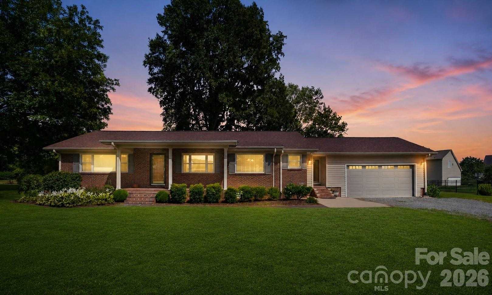 7800 Browne Road Charlotte North Carolina United States, for Sale, residential, Kristen Haynes, New Home Buyers Brokers / Realty Pros