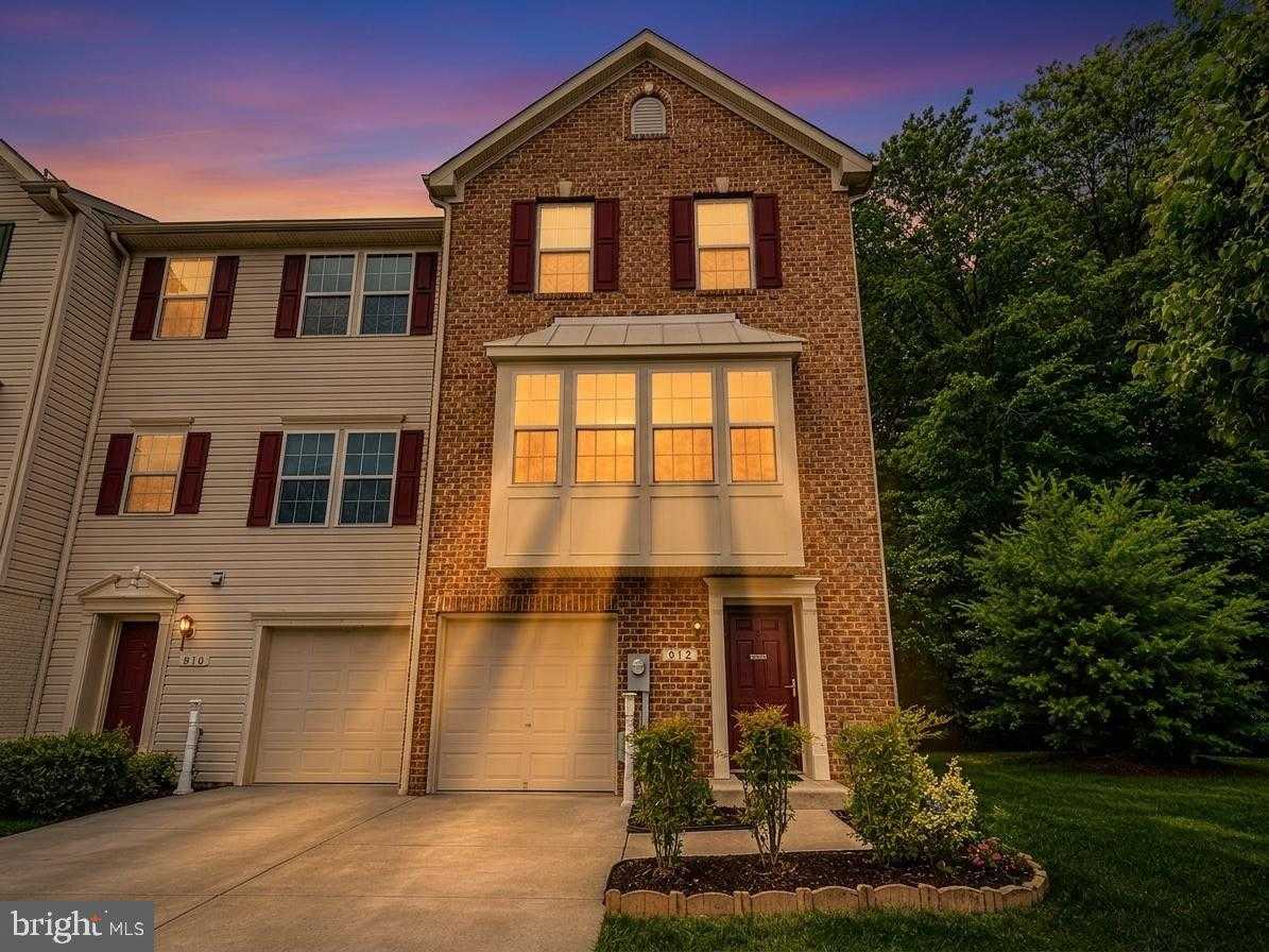 912 HOPKINS CORNER Glen Burnie Maryland United States, for Sale, residential, Litra  Simms, Simms and Associates