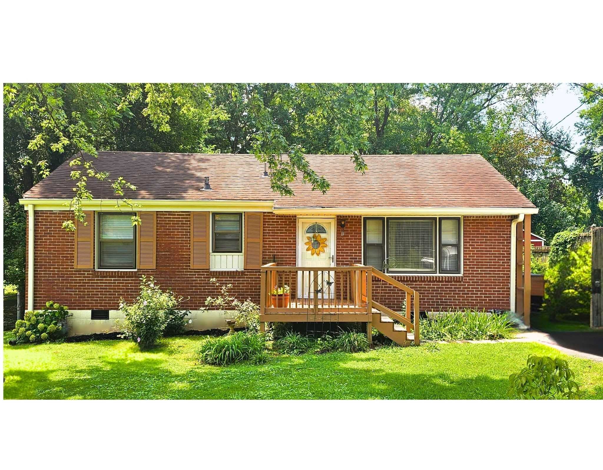 2925 Lakeland Dr Nashville Tennessee United States, for Sale, residential, Amy Kempf, Reliant Realty ERA Powered