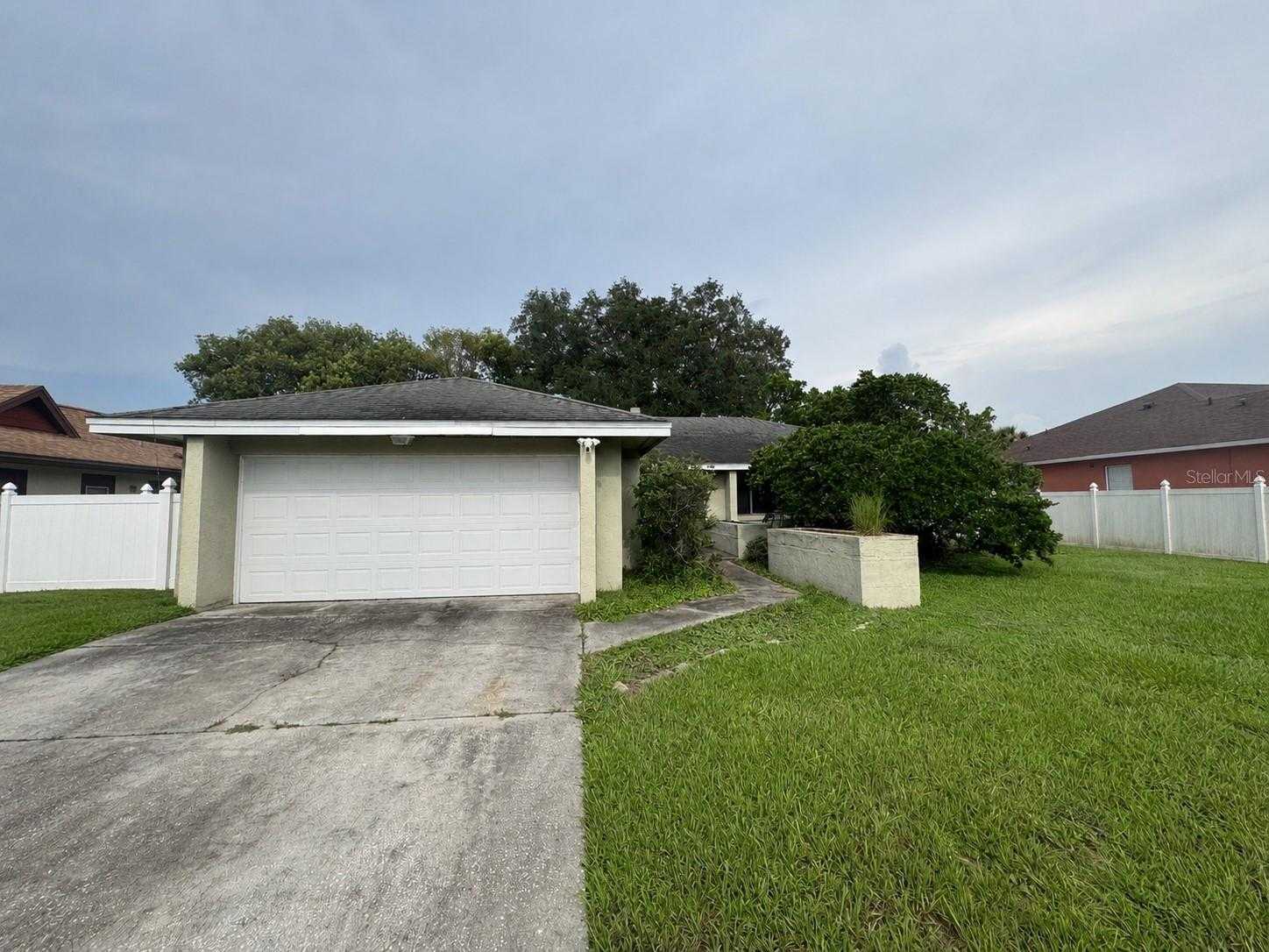 2419 AMBERLY AVENUE Orlando Florida United States, for Sale, residential, Joao Pereira, La Rosa Realty