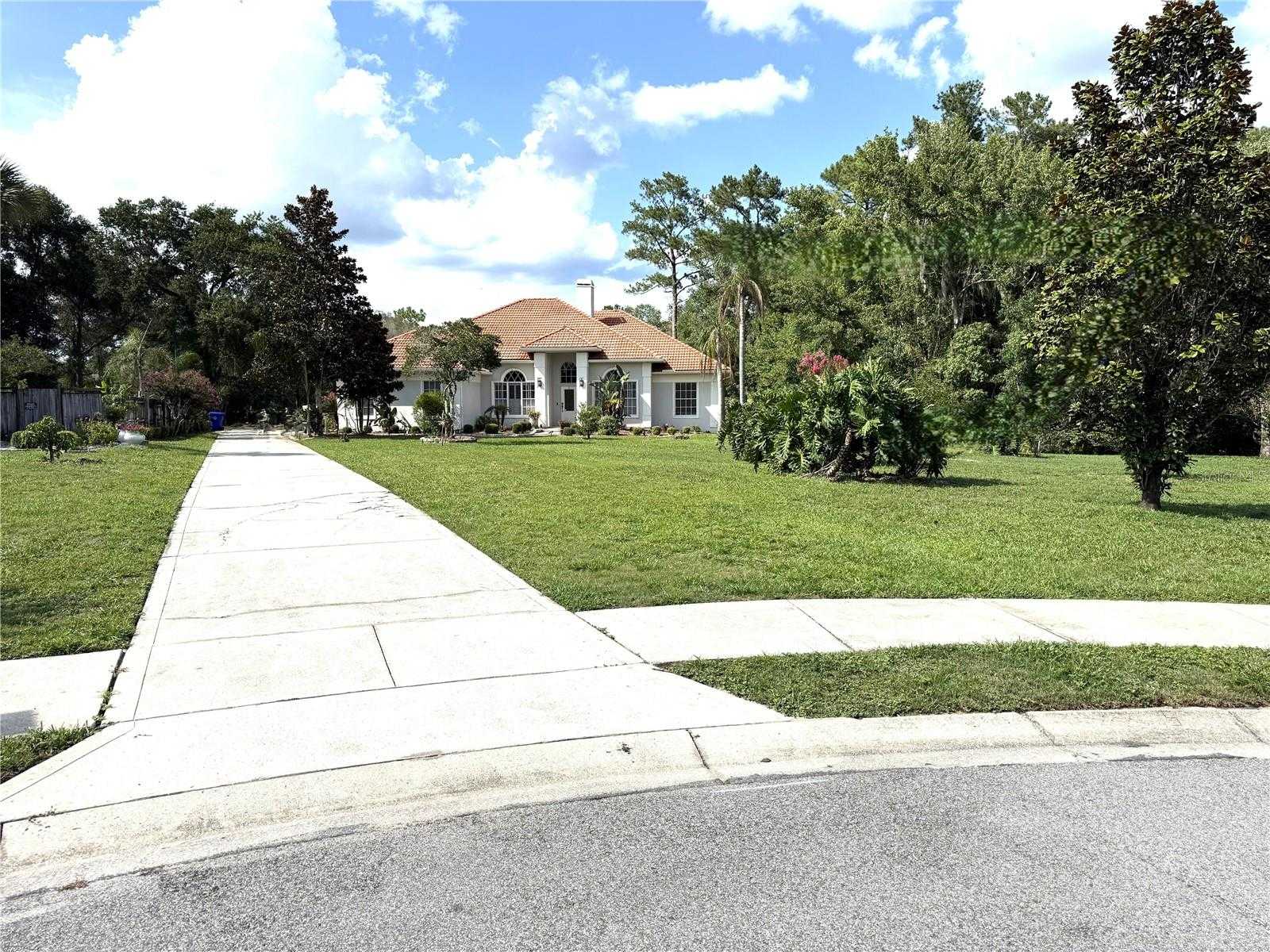 325 LESLIE LANE Lake Mary Florida United States, for Rent, residential,  , Realty World Preferred